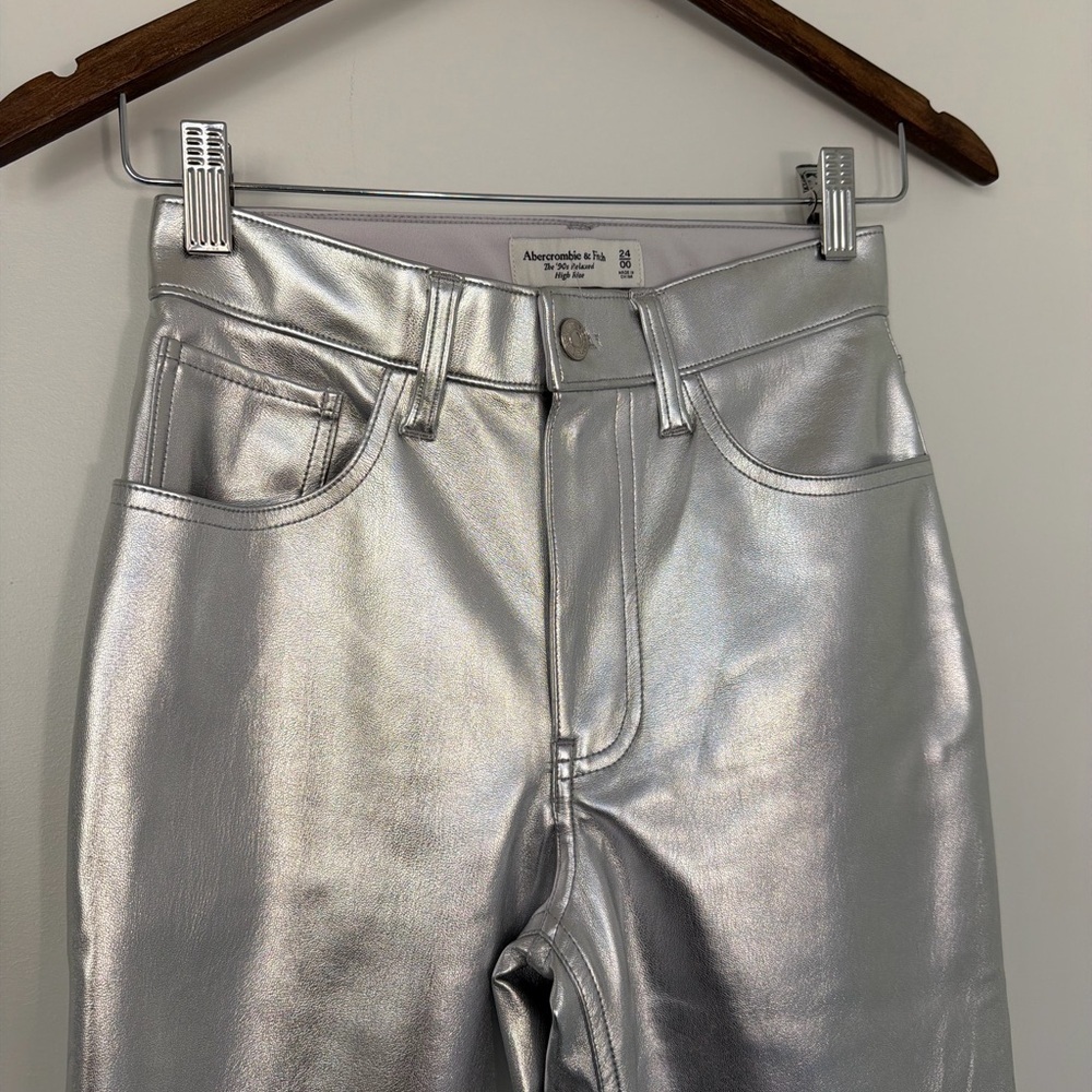 Abercrombie & Fitch Shimmering Silver High-Rise Pants-metalic silver - Picture 7 of 8